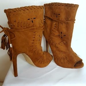 Olivia J brown suede open toe tie tassel heals 5.5